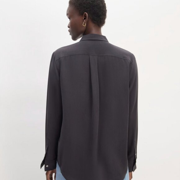 NWT Everlane The Washable Silk Relaxed Shirt Button Down Black Blouse Size 6 - Picture 7 of 15